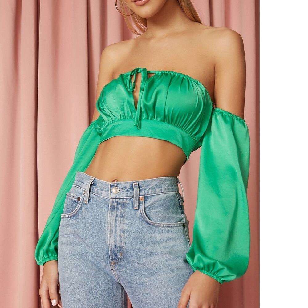 Superdown Reyba Off‎ Shoulder Crop Top Green Satin Keyhole Long Sleeve Sz XS